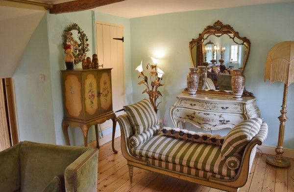 inside nottingham cottage photos inside nottingham cottage photos